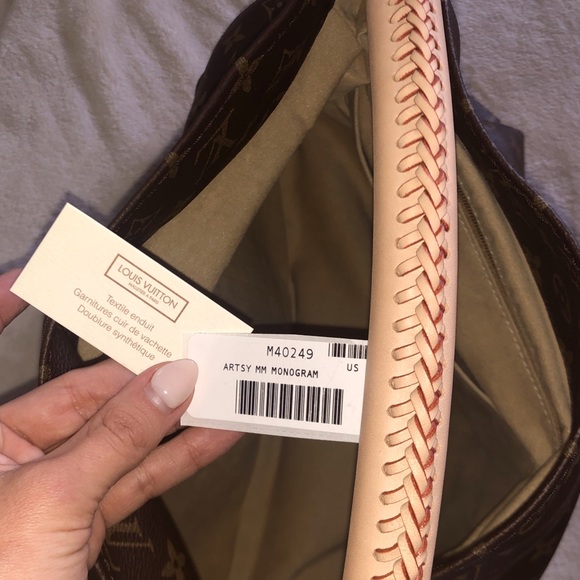 Louis Vuitton Artsy MM bag (discontinued) *NEW* - Picture 3 of 7